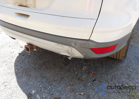 2014 Ford Escape Se z USA, uszkodzony, nr VIN 1FMCU0G98EUC42438